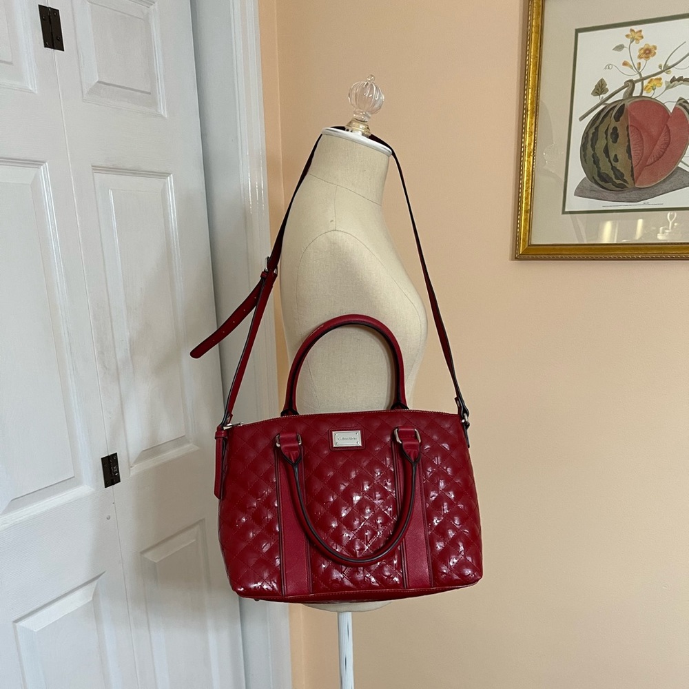 CALVIN KLEIN RED PATENT LEATHER CROSSBODY BAG W/ALL OVER CK LOGO INSIDE AND OUT - Picture 5 of 15